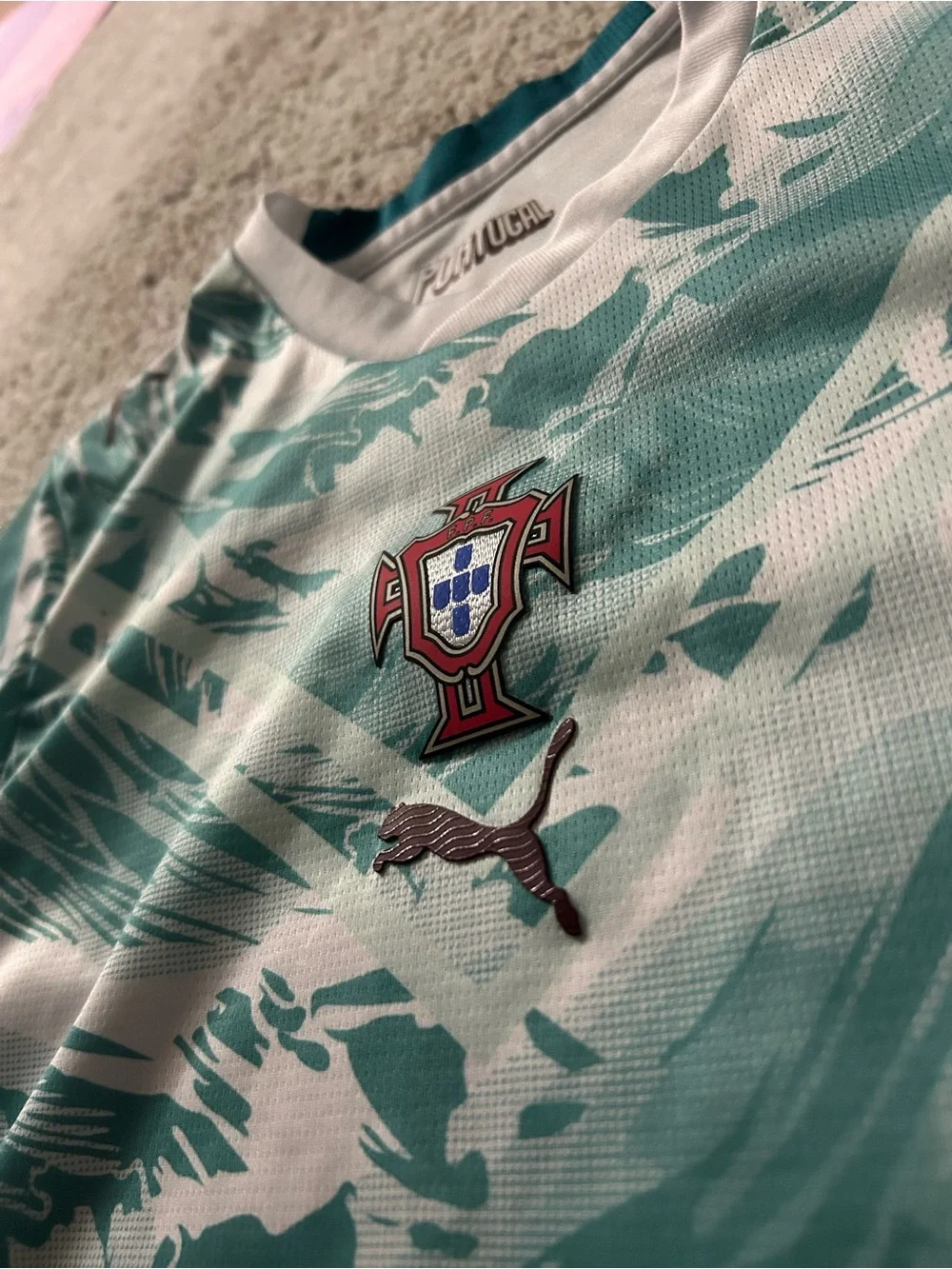 Puma Kids Teal and White Portugal World Cup 2026 WITH SHORTS new